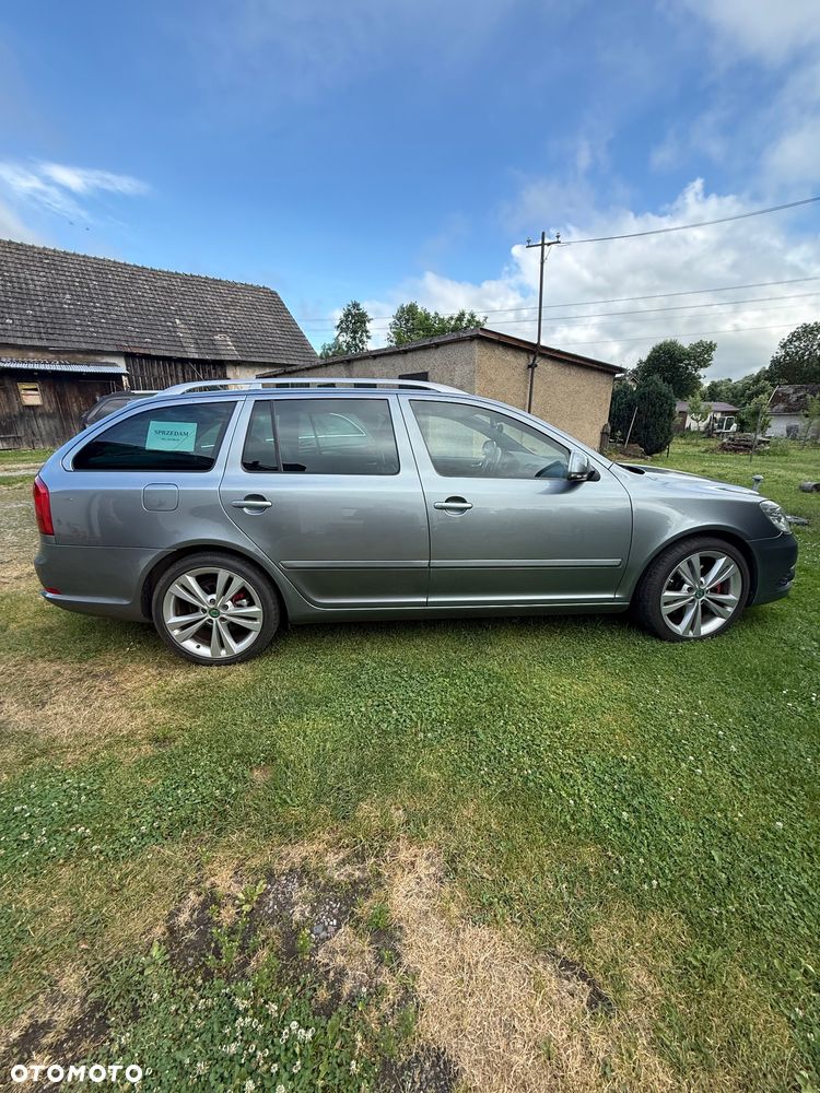 Skoda Octavia 2.0 TDI DPF RS DSG - 7