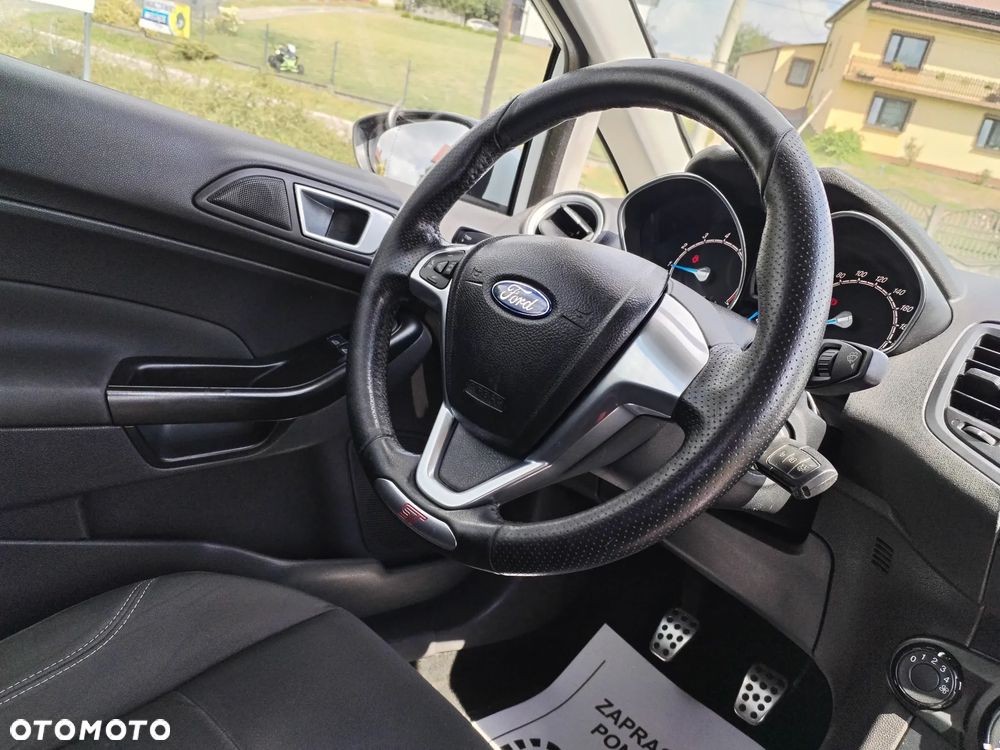 Ford Fiesta - 19