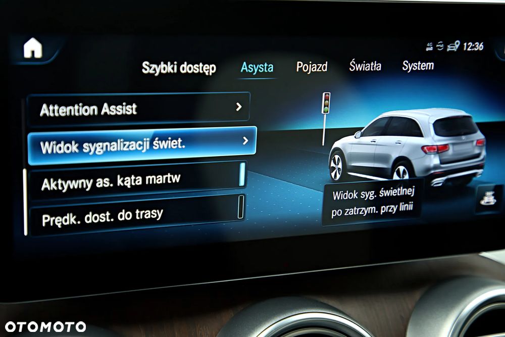 Mercedes-Benz GLC - 31