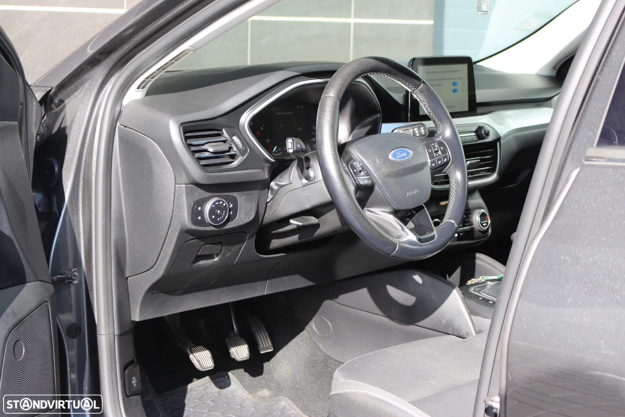 Ford Focus SW 1.5 TDCi EcoBlue Connected - 9