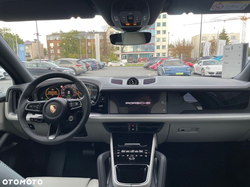Porsche Cayenne - 13