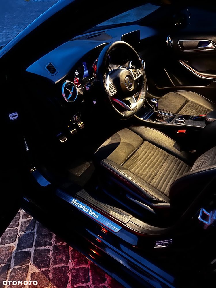 Mercedes-Benz Klasa A 180 d AMG Line - 28