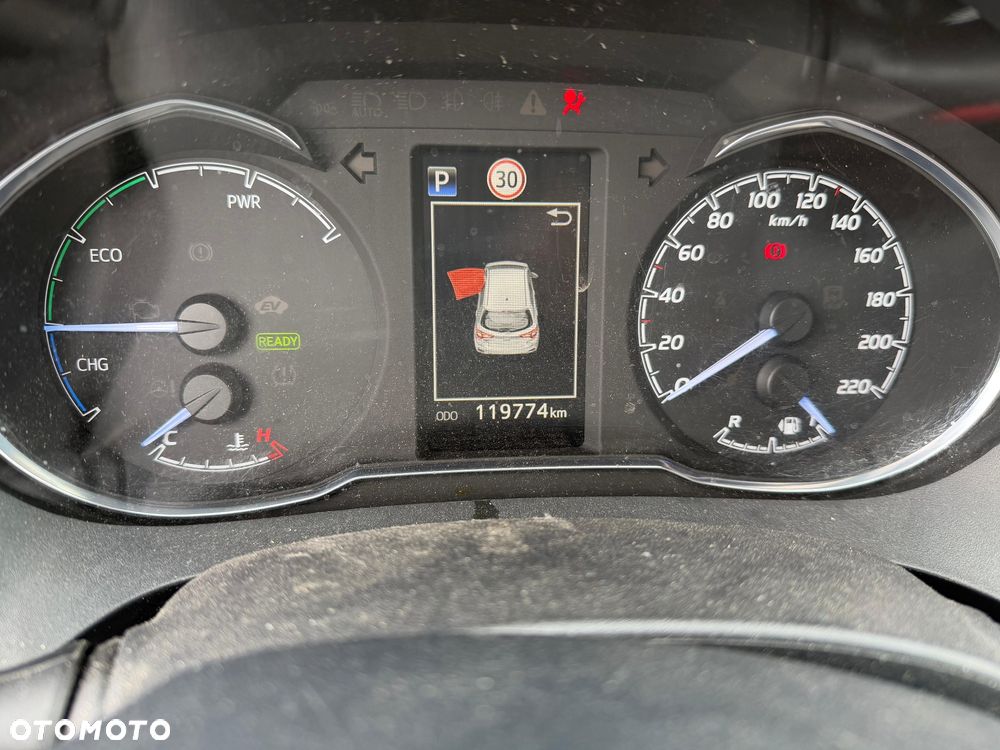 Toyota Yaris Hybrid 100 Life - 9