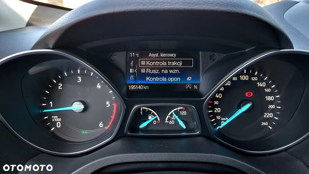 Ford Kuga 2.0 TDCi 2x4 Cool & Connect - 23