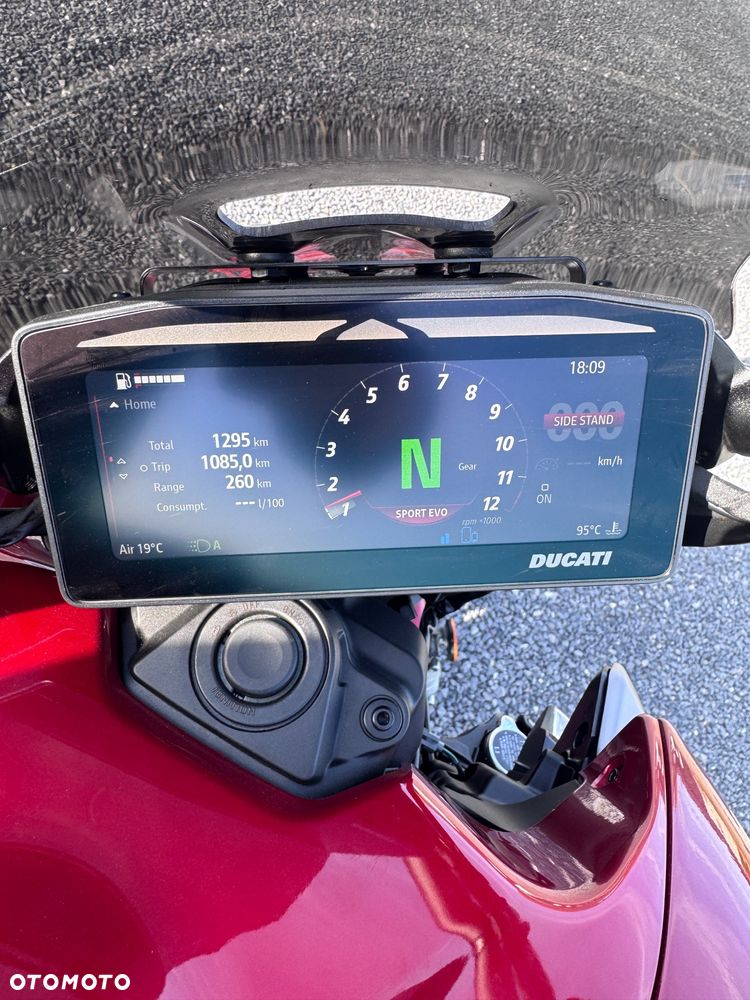 Ducati Diavel - 8