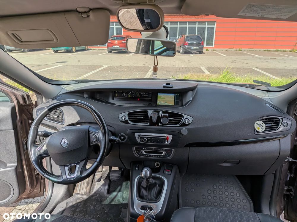 Renault Grand Scenic 2014 photo 4