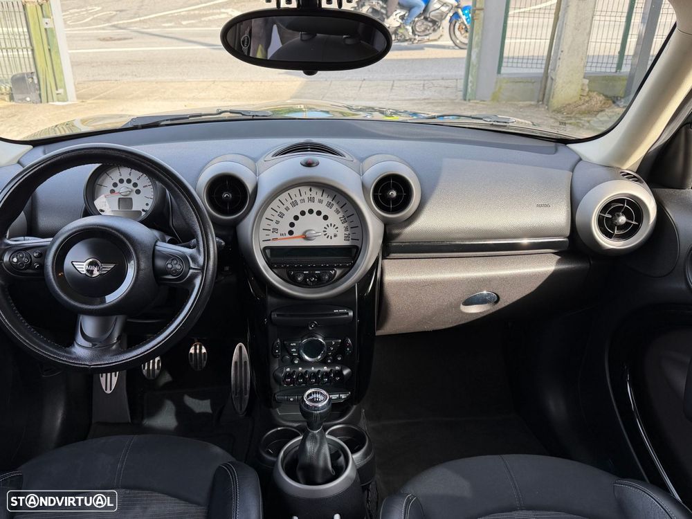 MINI Countryman Cooper SD ALL4 - 27