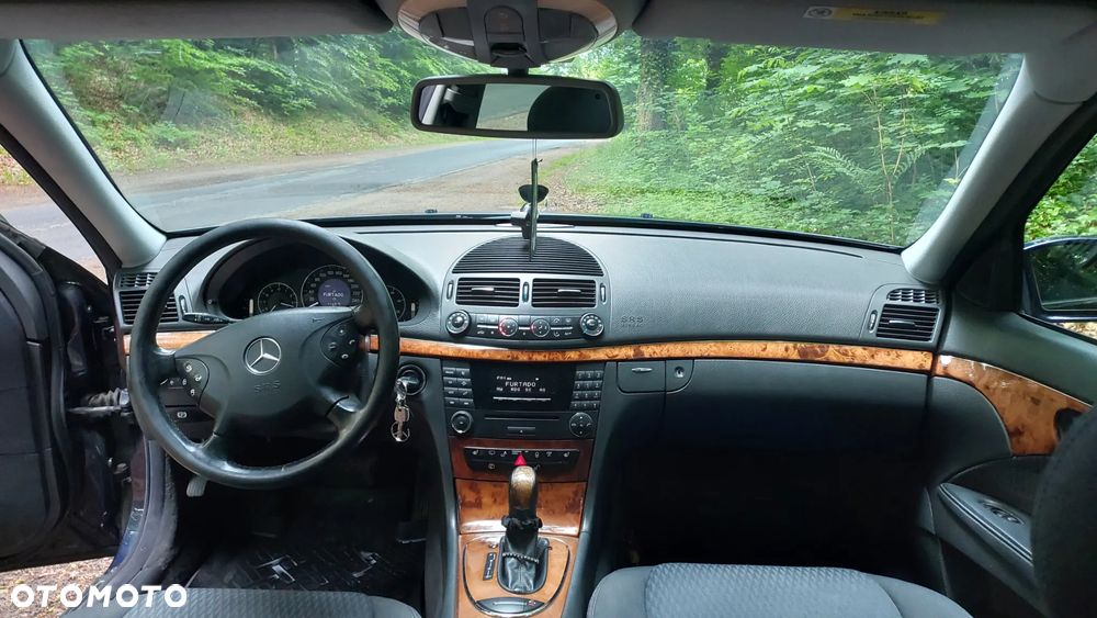 Mercedes-Benz Klasa E 220 CDI Automatik Elegance - 19
