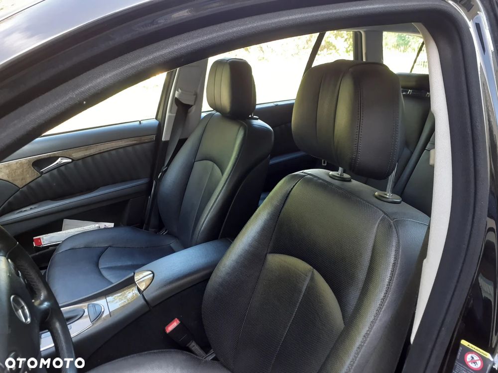 Mercedes-Benz Klasa E 320 T CDI 4Matic Automatik Avantgarde DPF - 11