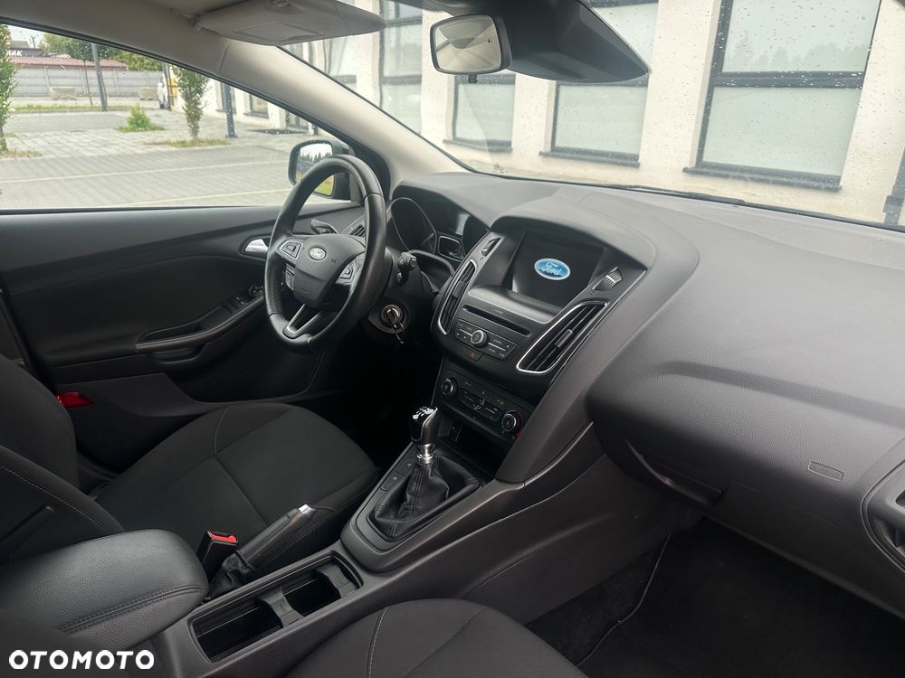 Ford Focus 1.0 EcoBoost Trend ASS - 20