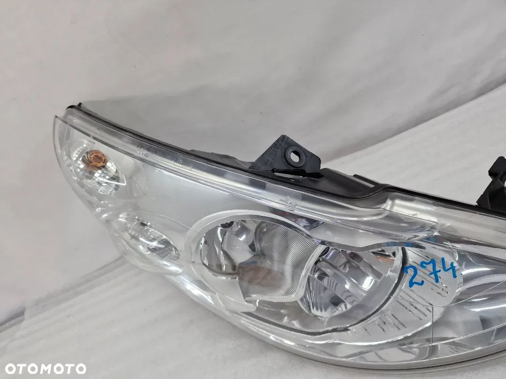 DACIA DOKKER/ LODGY 12- PRAWA LAMPA PRZEDNIA PRZÓD , NR 260102414R , NR AUKCJI LL273 - 22