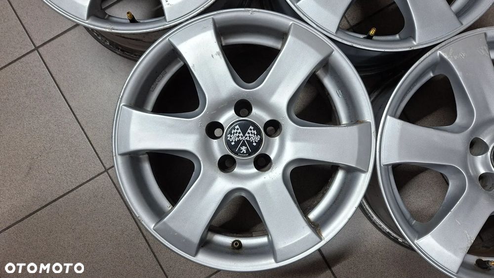 Felgi Aluminiowe 15 Toyota 5x100 ET 27 Autec Baltic - 2