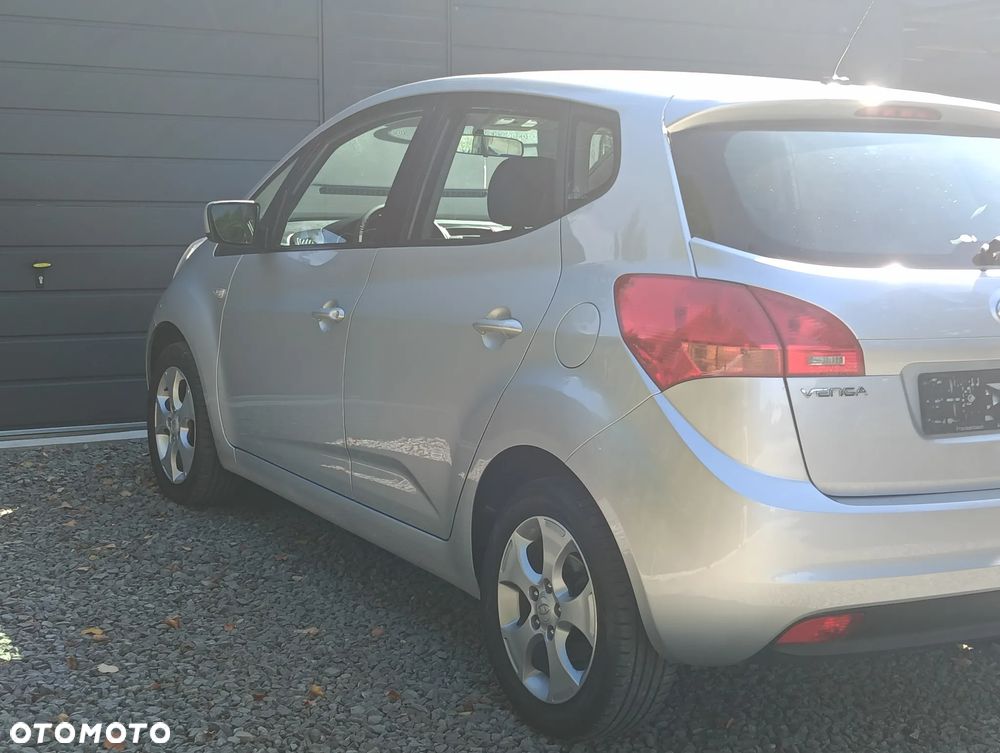 Kia Venga 1.4 CVVT Attract - 5