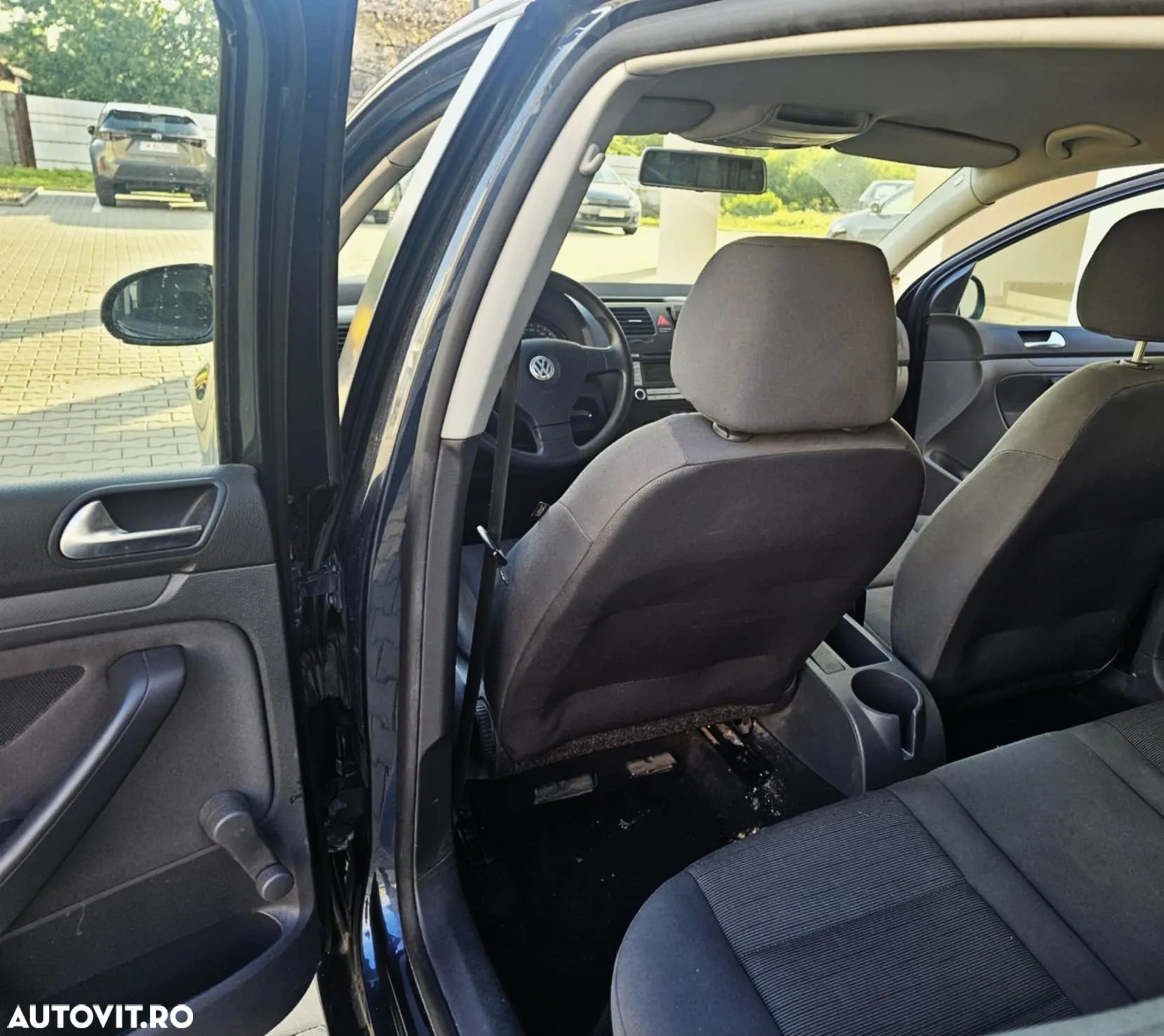 Volkswagen Golf 1.9 TDI DPF Comfortline - 13
