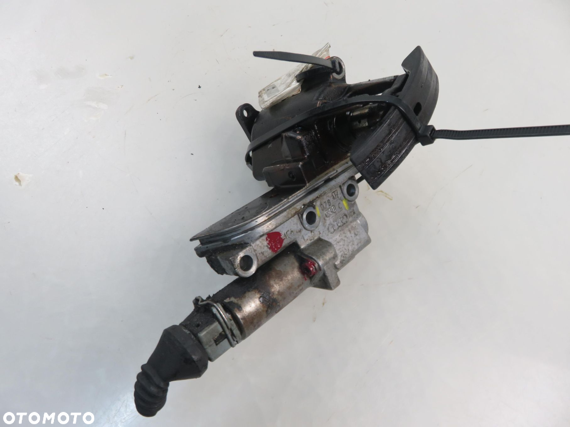 NAPINACZ ŁAŃCUCHA AUDI A6 C5 2.4 078109088C - 8