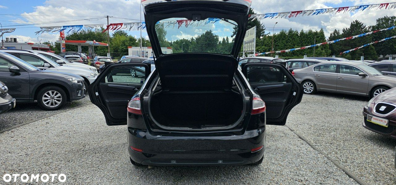 Ford Mondeo - 29