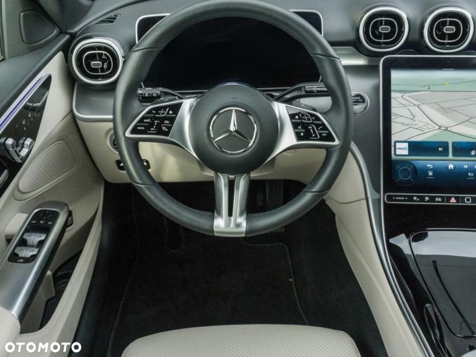 Mercedes-Benz Klasa C 200 mHEV 4-Matic Avantgarde - 9