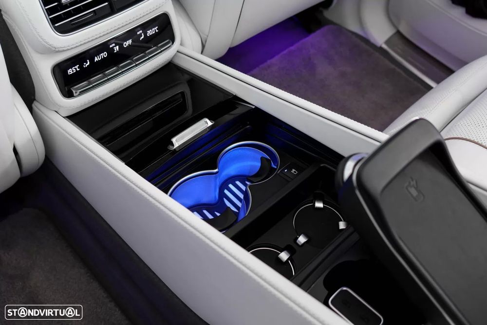Mercedes-Benz GLS 600 Maybach 4Matic - 34
