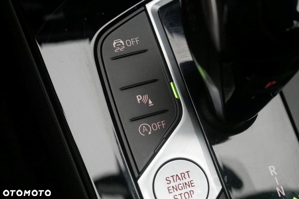 BMW Seria 1 - 18