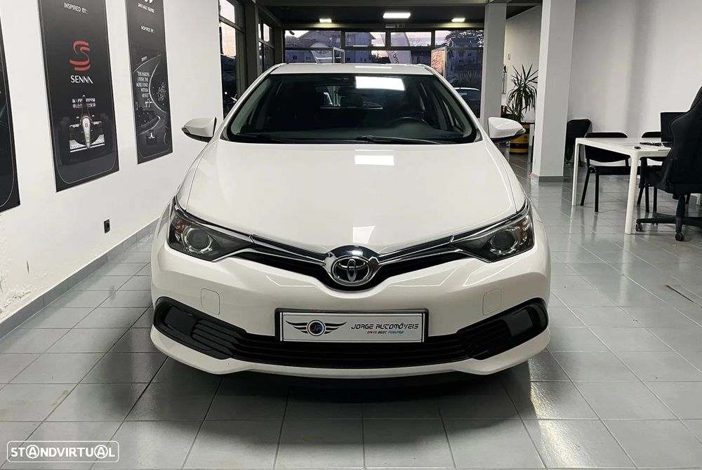 Toyota Auris 1.4 D-4D Exclusive - 8