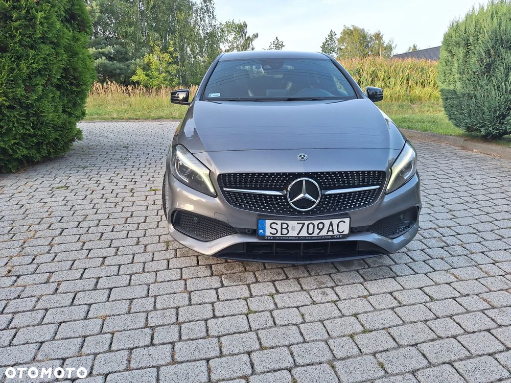 Mercedes-Benz Klasa A 220 4-Matic AMG Line - 4