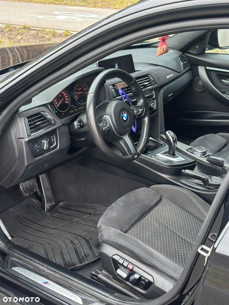 BMW Seria 3 330i xDrive M Sport Shadow sport - 11