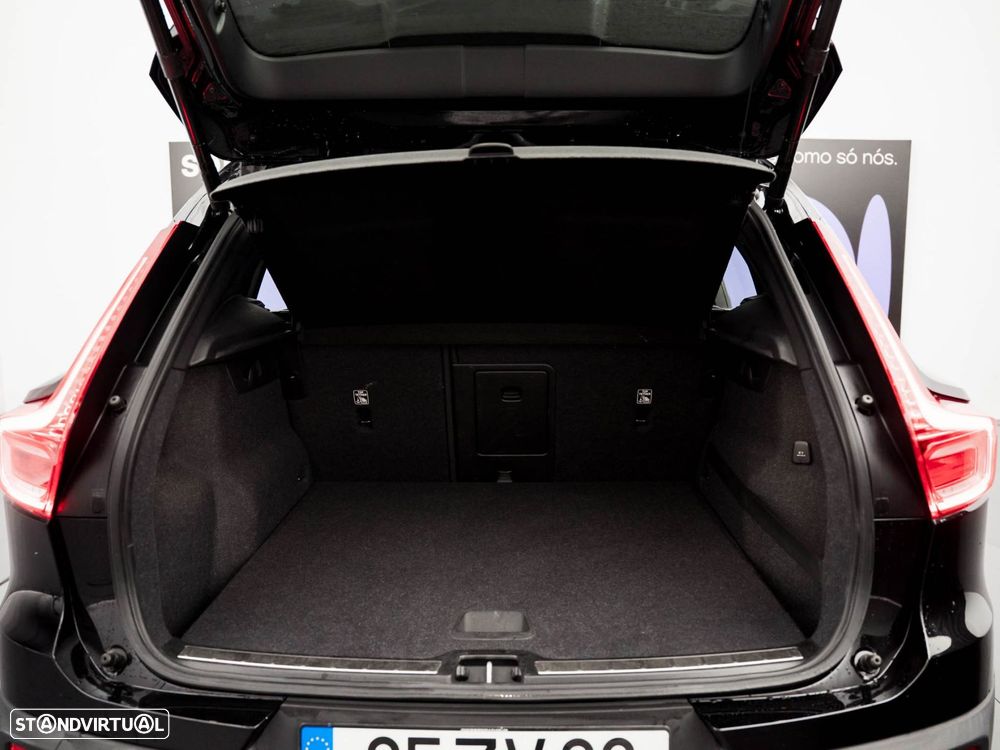 Volvo XC 40 2.0 D3 R-Design - 12