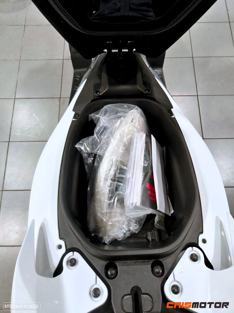 Malaguti Madison 125 - 4