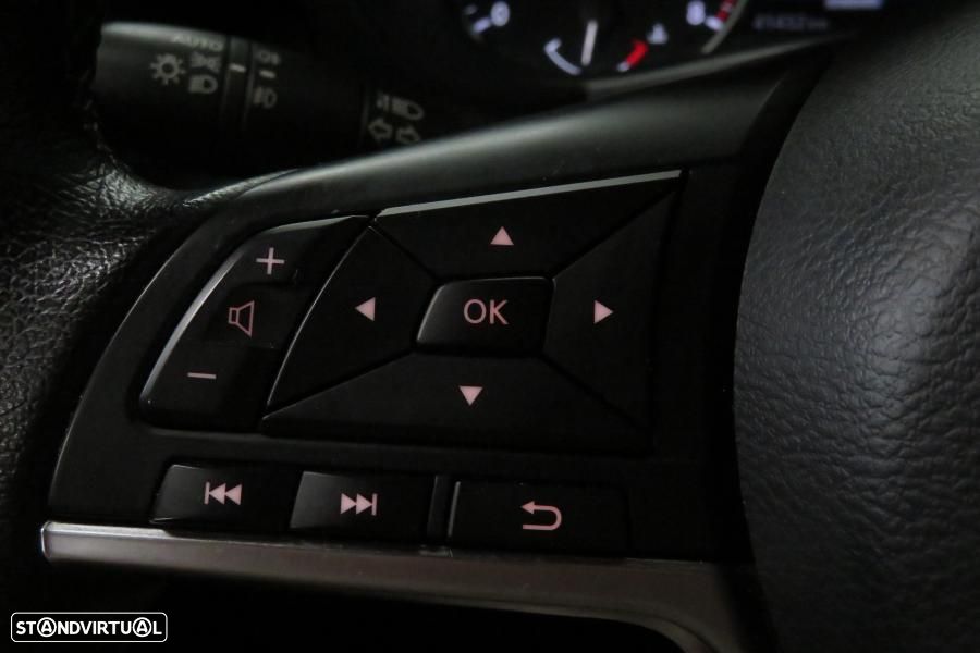 Nissan Juke 1.0 DIG-T N-Connecta - 17