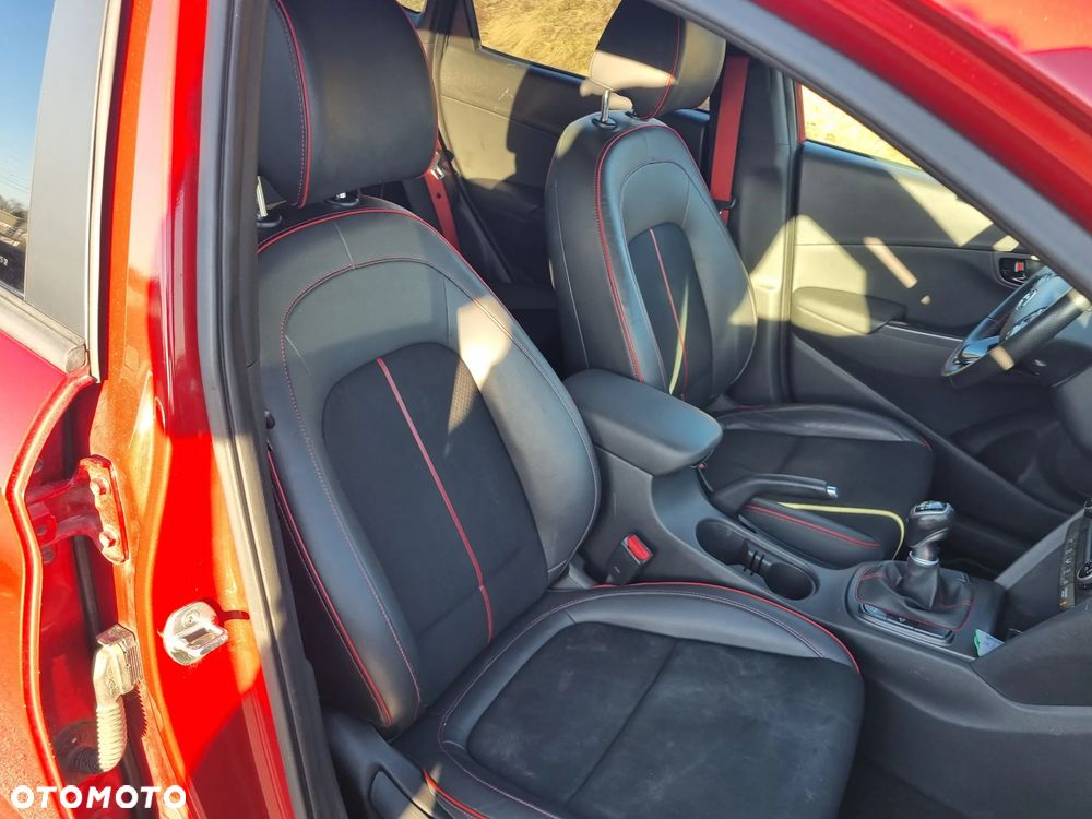 Hyundai Kona 1.0 T-GDI Select - 12