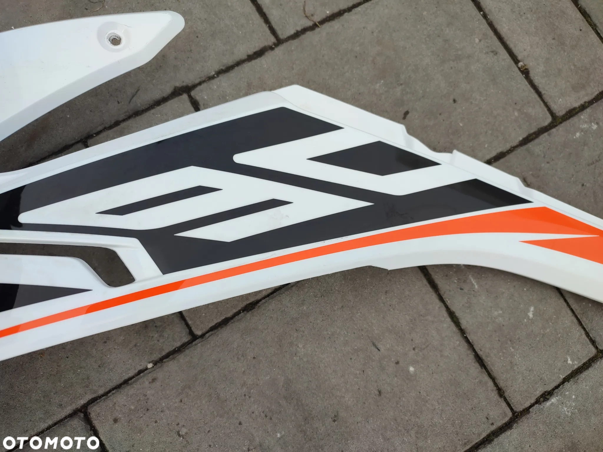 Owiewka, osłona lewa, bok, boczek lewy KTM 790 Adventure - 9