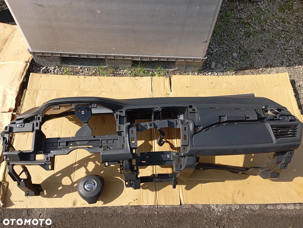 DESKA KONSOLA AIRBAG NISSAN LEAF 2 II ORYGINAŁ