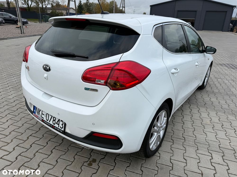 Kia Ceed 1.4 CVVT Dream Team Edition - 8