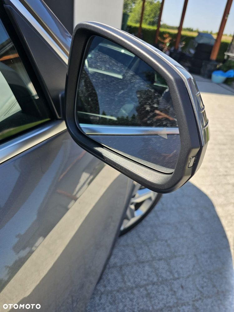 BMW X1 xDrive23i mHEV xLine - 11