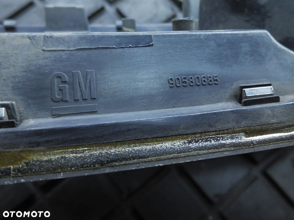 ATRAPA GRILL 90580685 OPEL ZAFIRA A 00R - 3