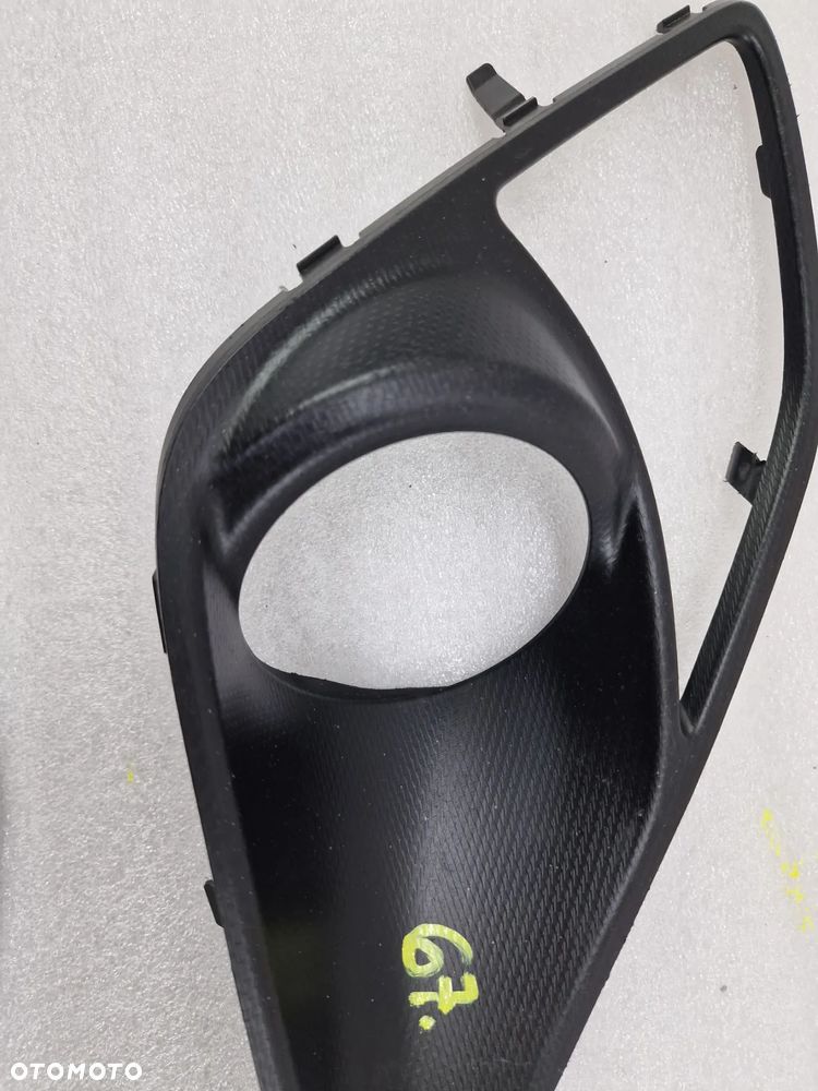 SUBARU BRZ / TOYOTA GT86 PRAWA KRATKA BOCZNA ZDERZAKA PRZEDNIEGO PRZÓD , NR 57731CA020 , NR AUKCJI C/67 - 3