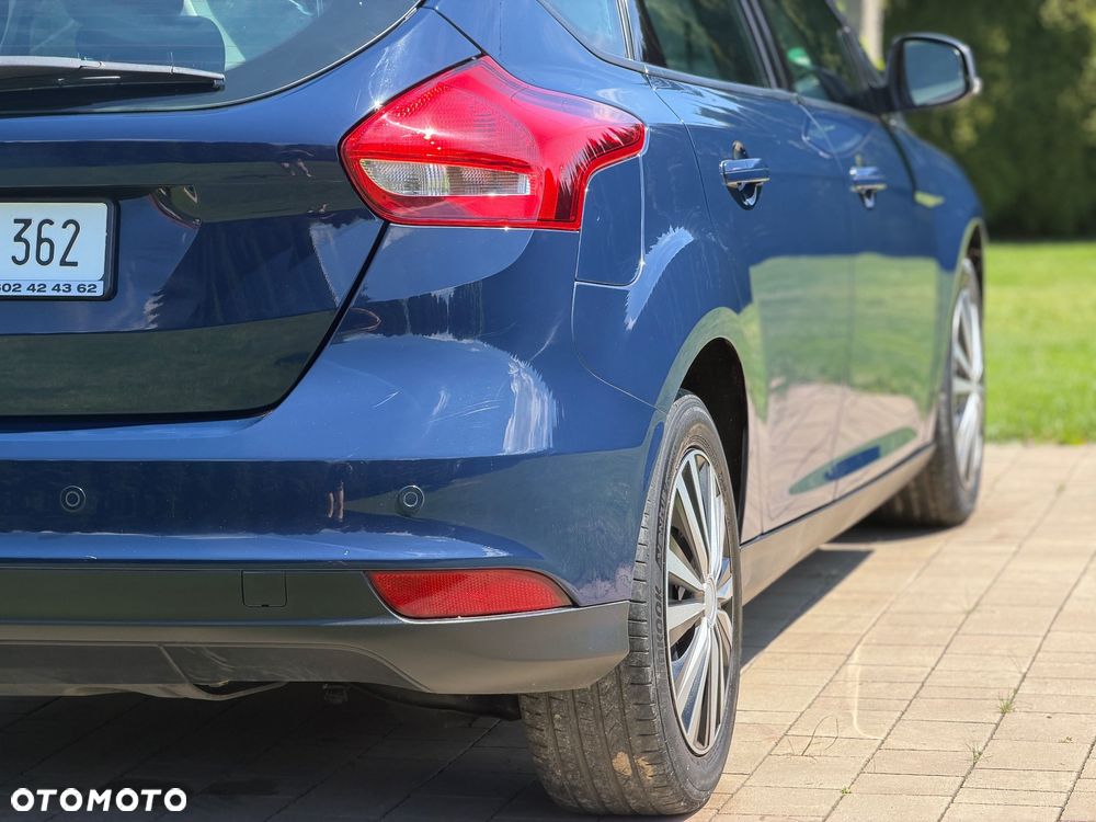 Ford Focus 1.6 Ambiente Start - 21
