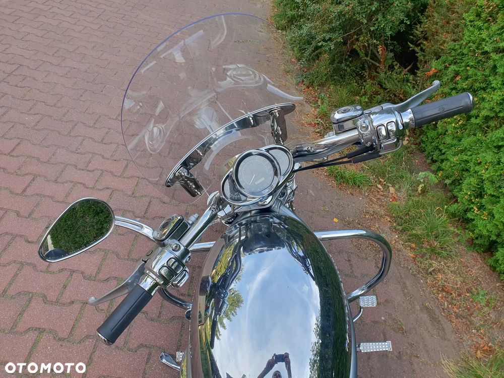 Harley-Davidson V-Rod Street Rod - 15