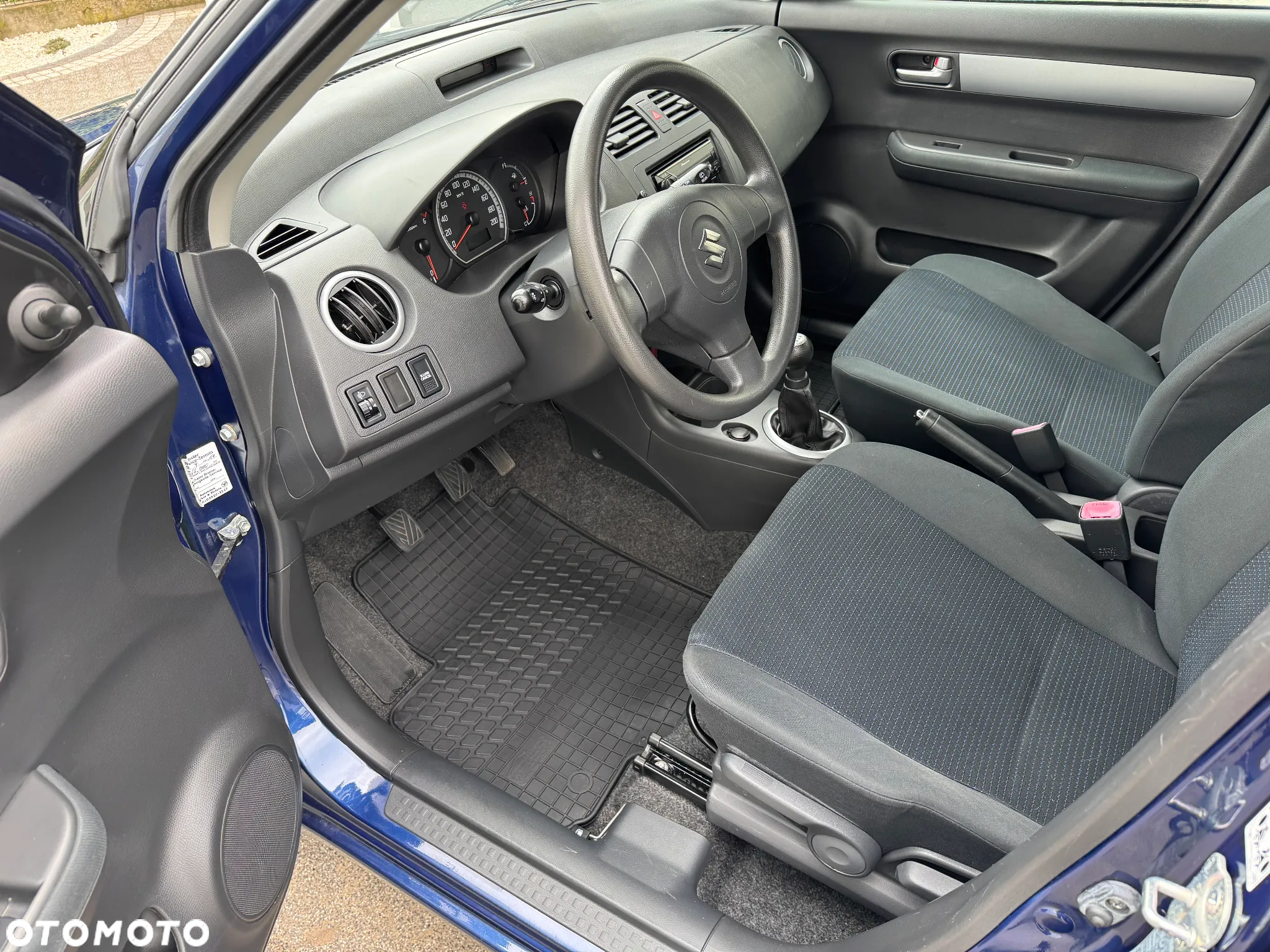 Suzuki Swift 1.3 DDiS Comfort - 14