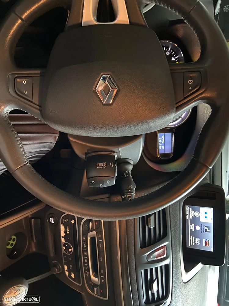 Renault Mégane 1.5 dCi Dynamique CO2 Champion - 2