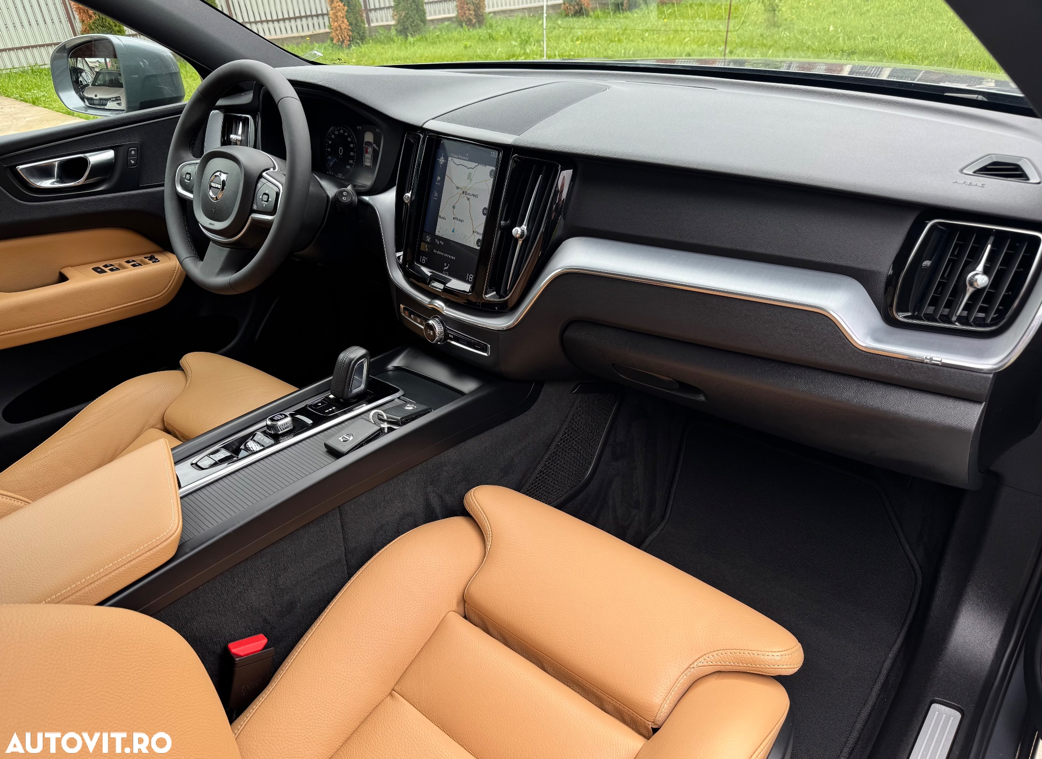 Volvo XC 60 B4 D AWD Geartronic Momentum - 17