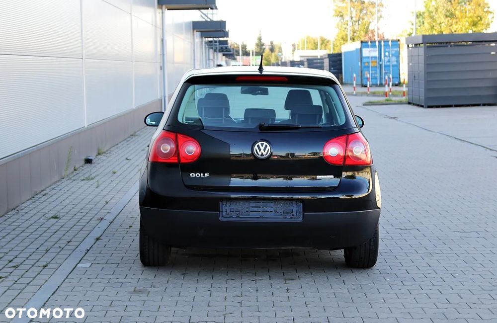 Volkswagen Golf V 1.6 Trendline - 7