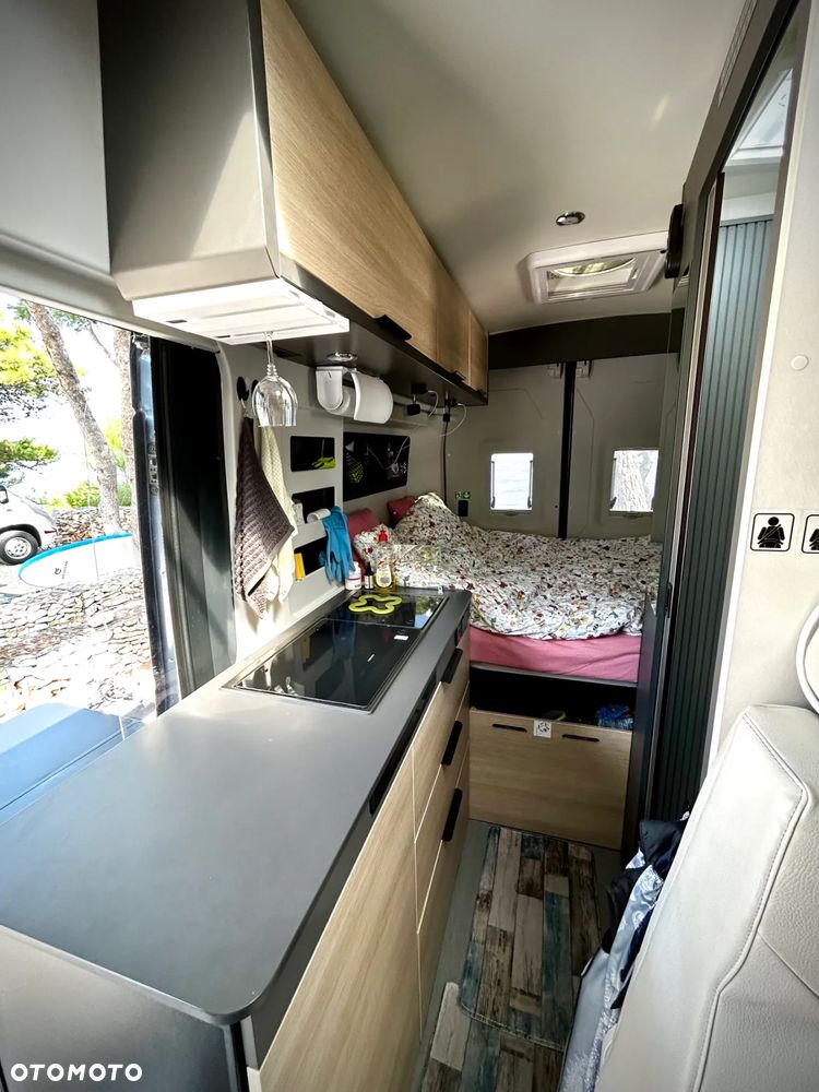 Ford Dreamer D51 campervan od Rapido - 4