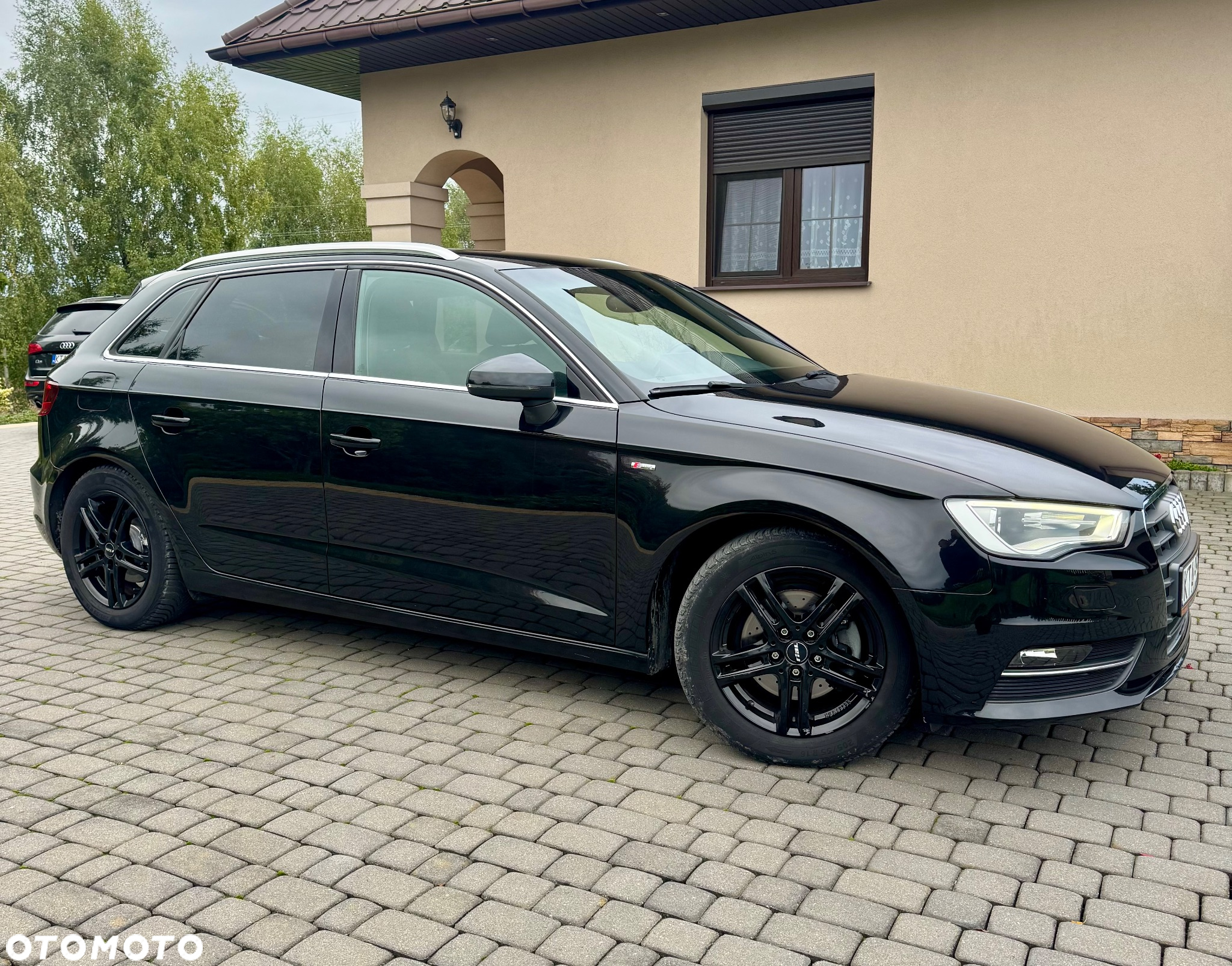 Audi A3 Sportback 1.4 TFSI S line Sportpaket - 4