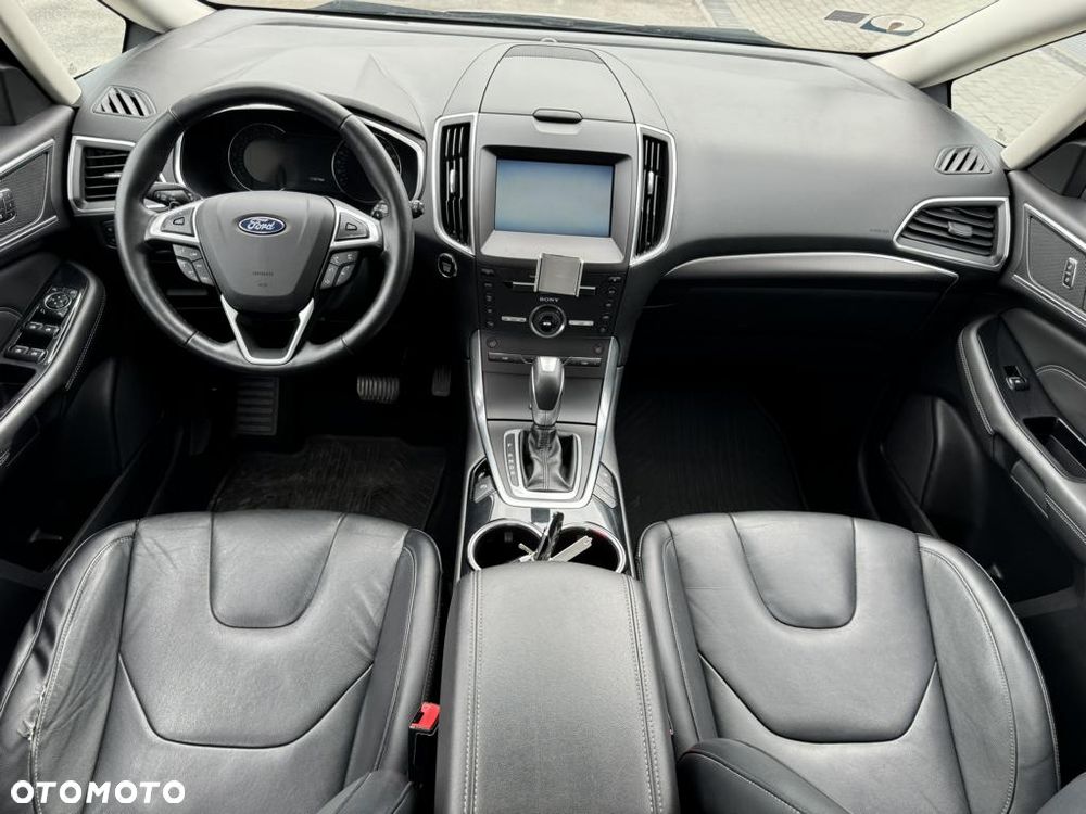 Ford S-Max 2.0 EcoBoost Titanium - 12