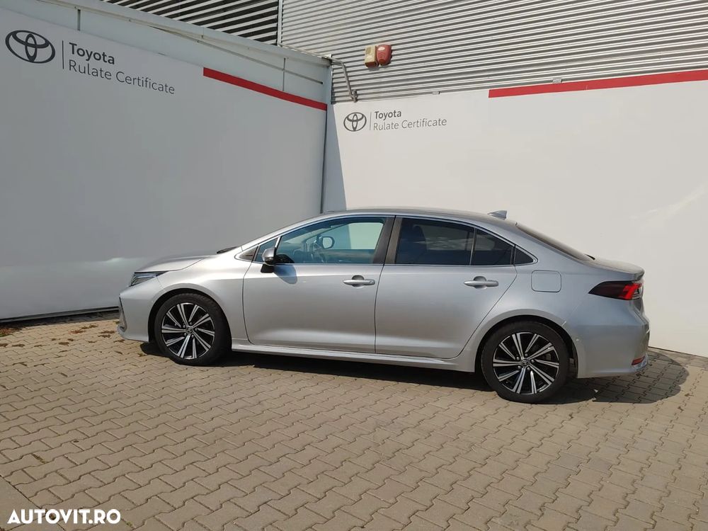 Toyota Corolla 1.8 HSD Exclusive interior Negru - 2
