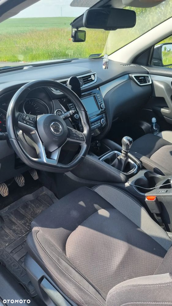 Nissan Qashqai 1.3 DIG-T N-Connecta - 14