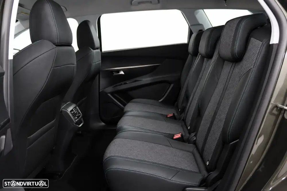 Peugeot 5008 1.2 PureTech Allure EAT8 - 15