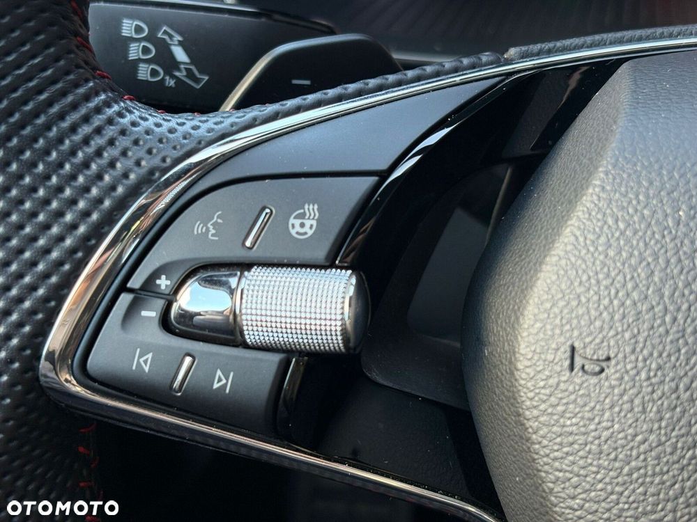 Skoda Octavia 2.0 TSI RS DSG - 7