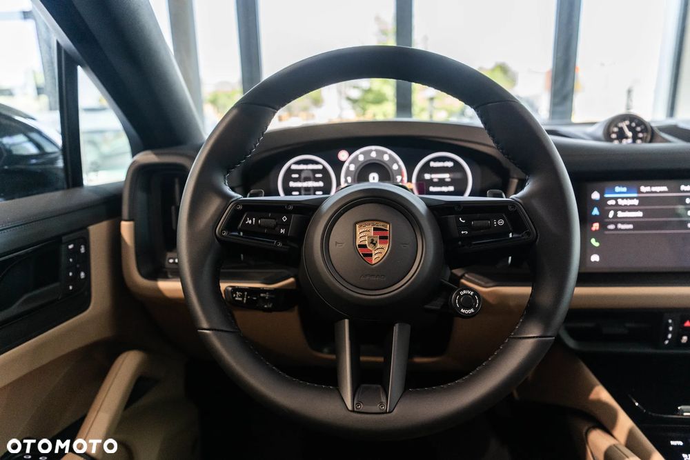 Porsche Cayenne Black Edition - 17
